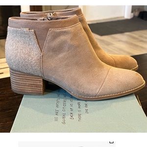Toms Loren Bootie Taupe Size 9 1/2
